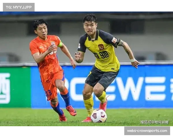 特温特中场控球率占优但防守转换速度待提升